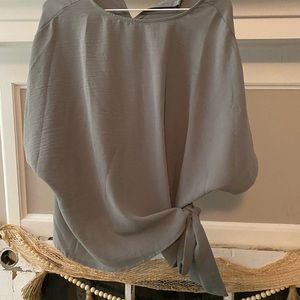 Boutique side tie shirt